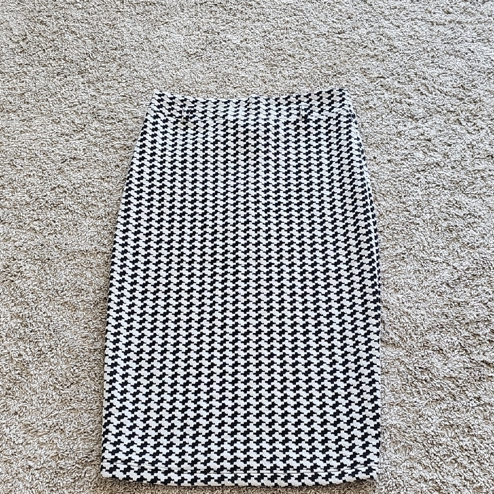 Celine Black and White Houndstooth Pencil Skirt
